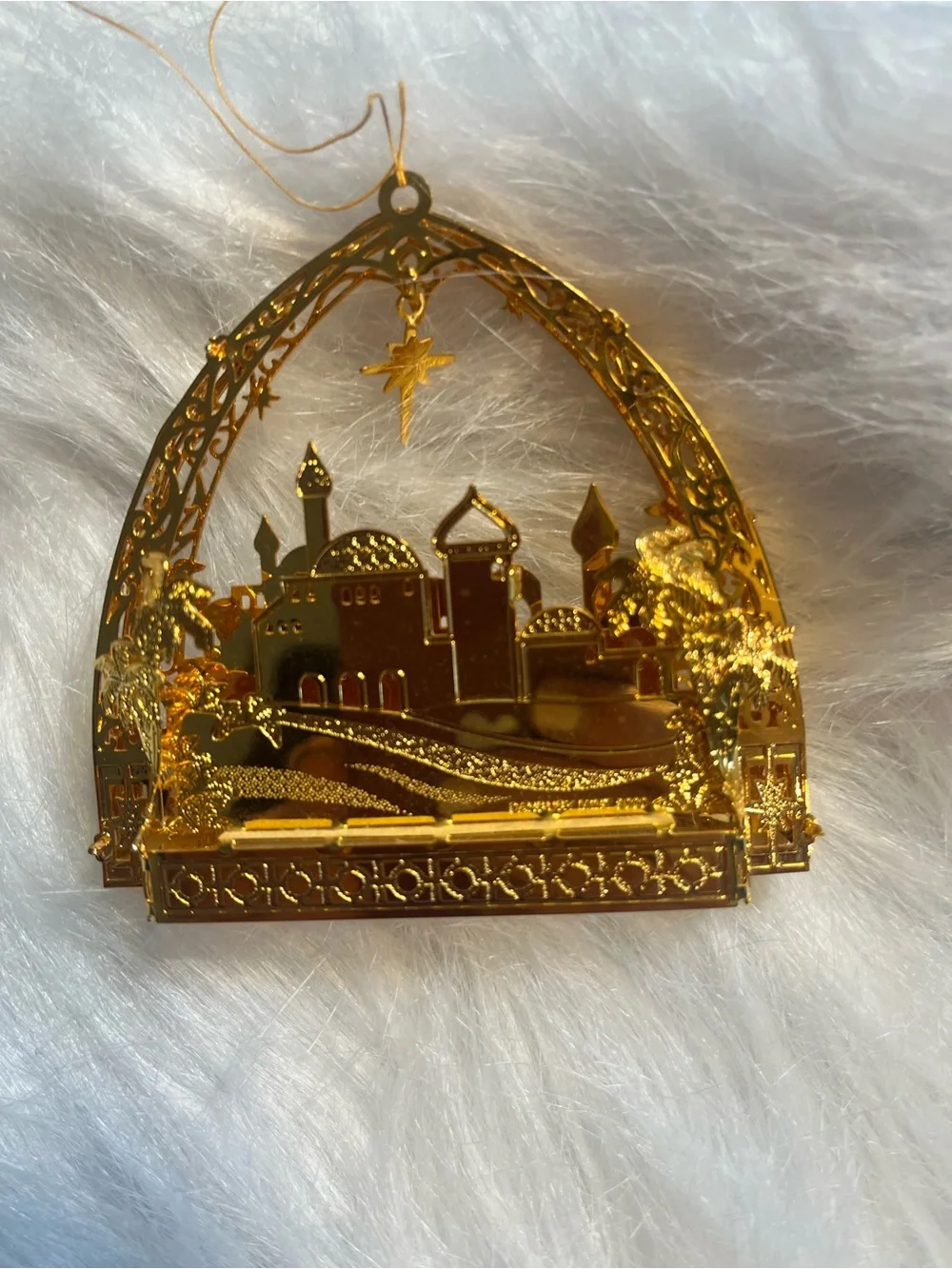 Danbury Mint 2000 23KT Gold Plated Ornament-Bethlehem